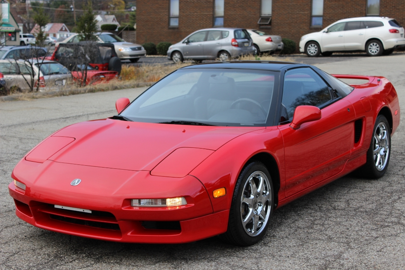 Illustration for article titled Esprit or 996 Turbo: What Are Better Car Options for the Price of an Old NSX?